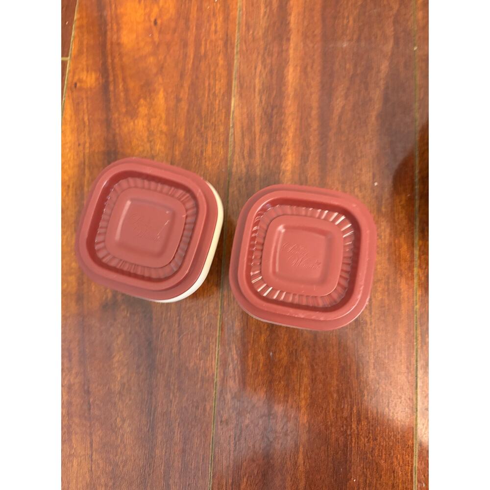The Pioneer Woman Set of 5 Plastic Food Containers W Lids BPA Free Floral Red - Picture 8 of 12